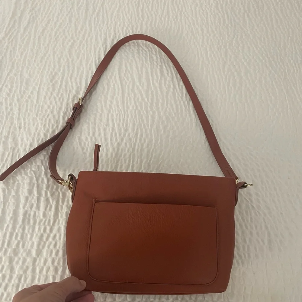 Universal Thread Crossbody Bag Deep Orange w/Adjustable Strap & Gold Details, OS